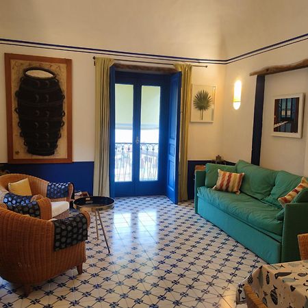 Апартаменти Casabluette A Minori - Amalfi Coast Екстер'єр фото